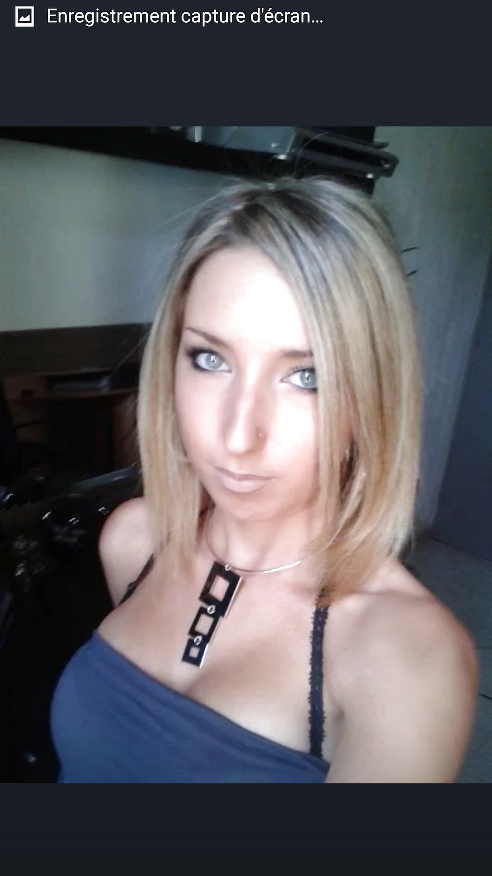 jeune blonde cochone