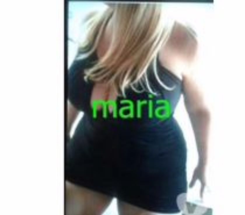 Blonde ravissante et ultra coquine